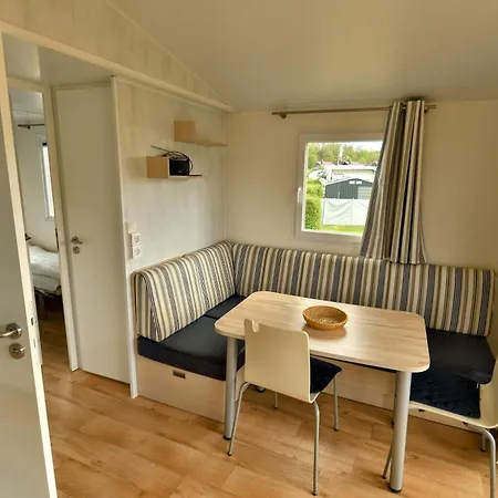 Am Waldrand - Mobilheim Mediterranee Fuer 4 Personen - Ankerplatz *