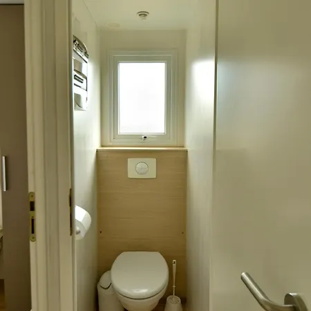 Am Waldrand - Mobilheim Mediterranee Fuer 4 Personen - Ankerplatz Neustadt in Holstein