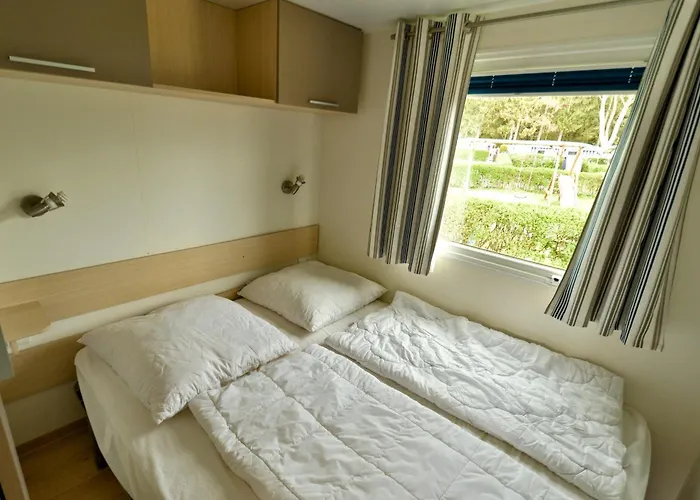 Am Waldrand - Mobilheim Mediterranee Fuer 4 Personen - Ankerplatz Nyaraló *