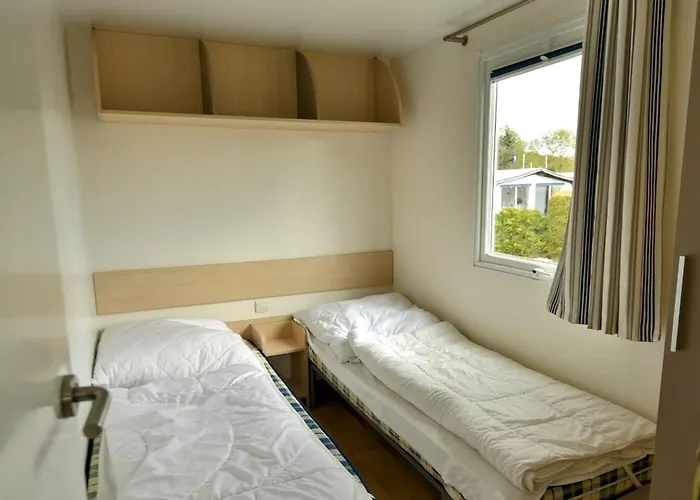 Am Waldrand - Mobilheim Mediterranee Fuer 4 Personen - Ankerplatz Nyaraló *